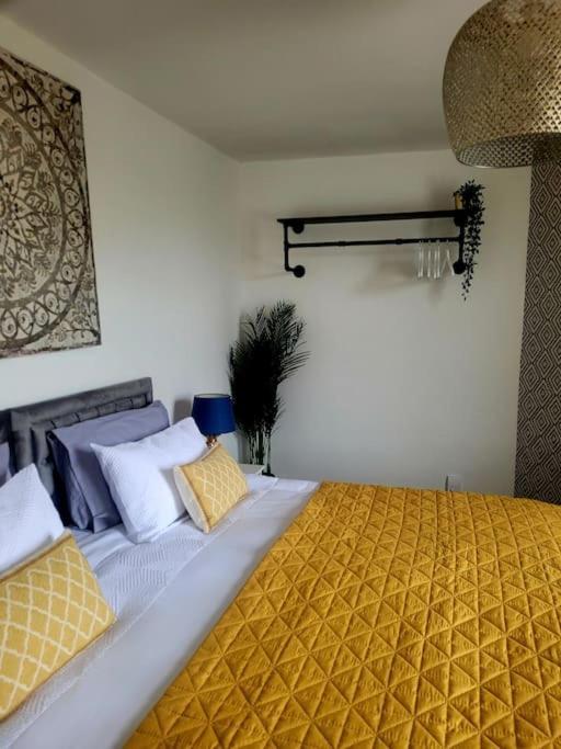 No 1 The Terrace Apartment *